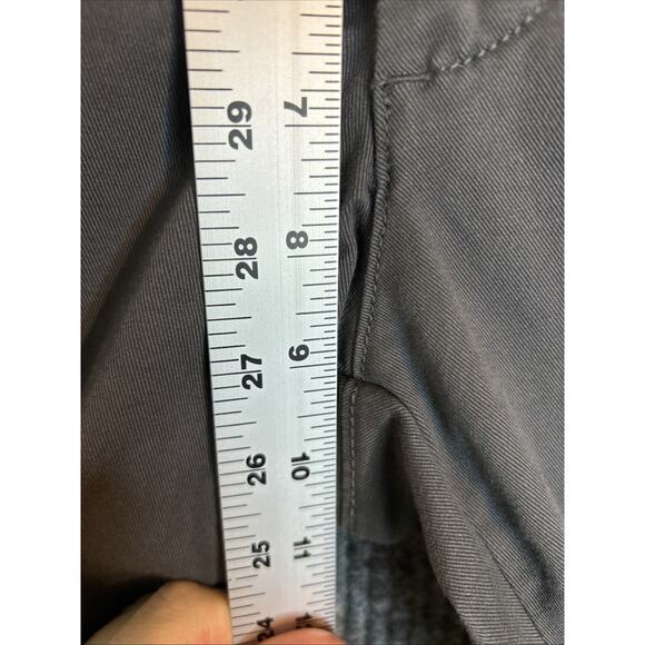 St John's Bay Mens Temp Flex Chino Pants Size 30 Gray Comfort Stretch Mid Rise - Picture 6 of 11